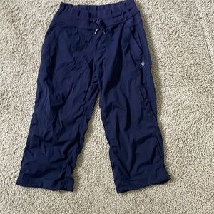 Lululemon cropped studio pants